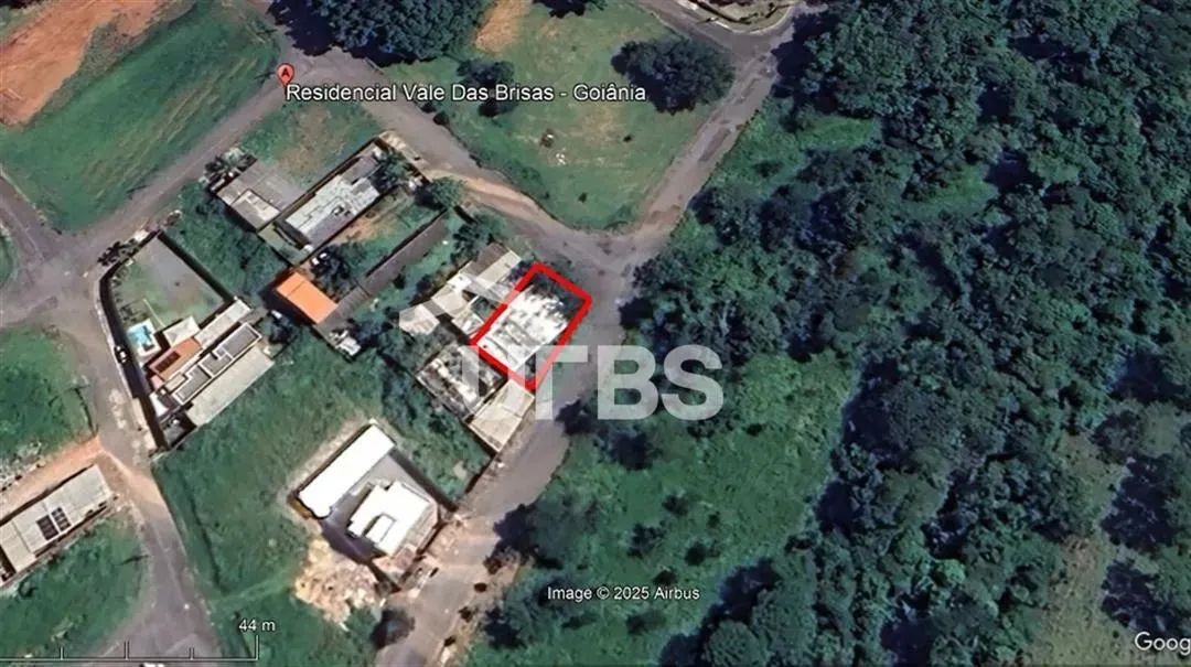 Oportunidade Única no Residencial Vale das Brisas: Seu Terreno Ideal em Goiânia!
