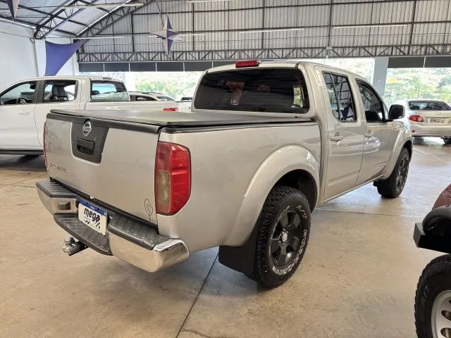 Frontier 2.5 XE 4x4 2010 - Foto 2