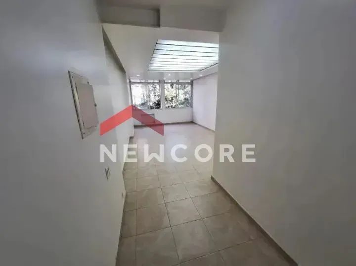 Sala comercial em Rua Siqueira Campos - Copacabana - Rio de Janeiro/RJ - Foto 2