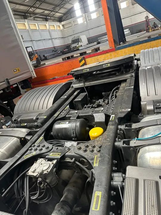 Mercedes-Benz Actros 2546 LS 6x2 - Foto 5