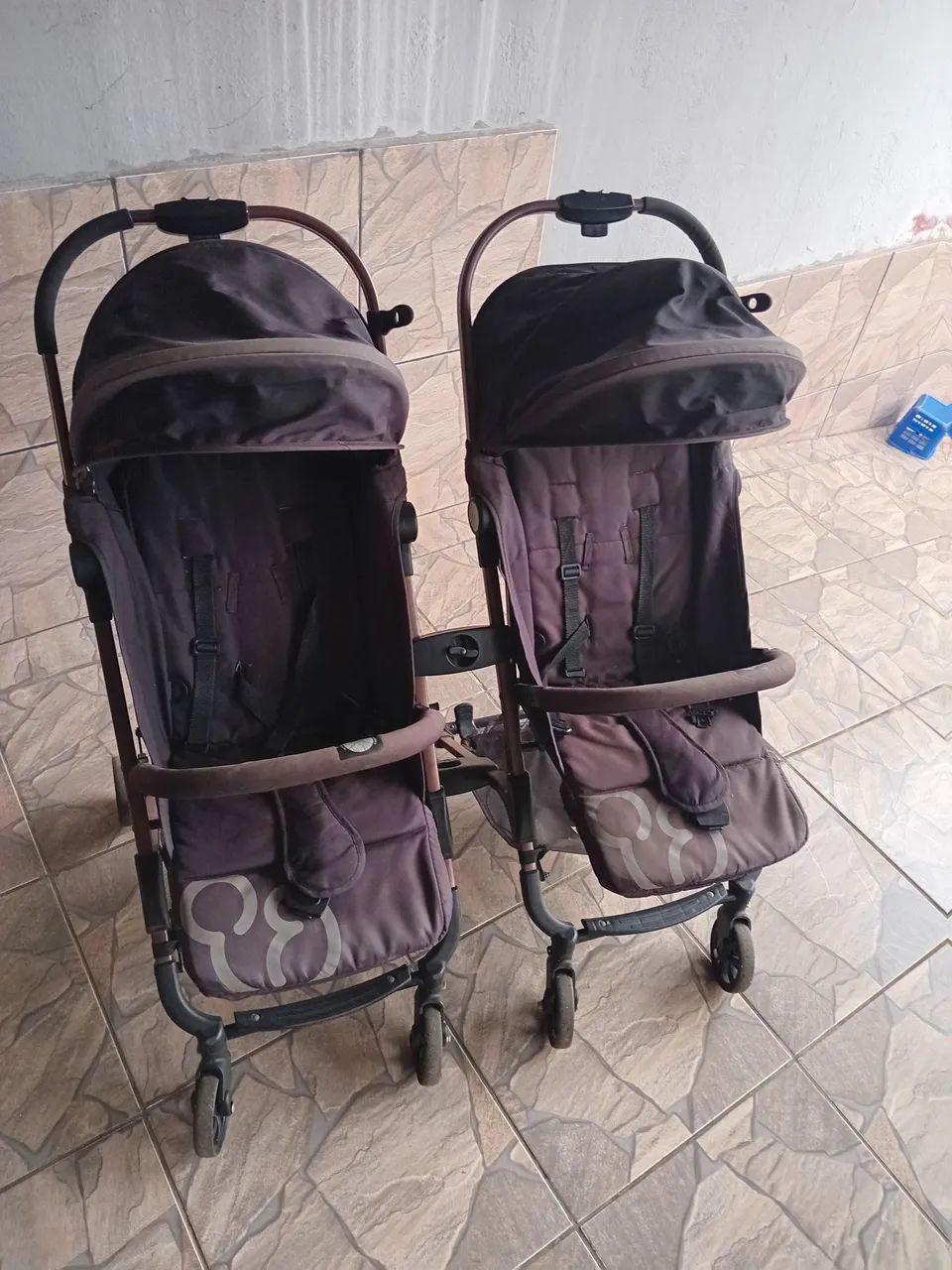 Carrinho de Bebê Gêmeos - Foto 2