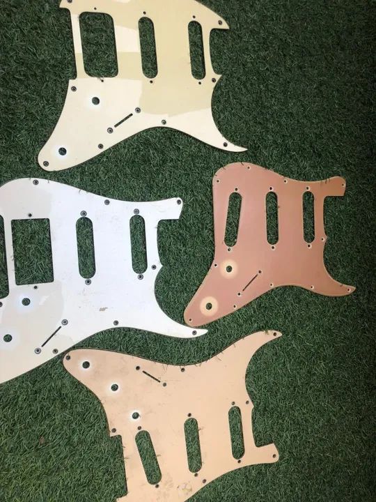 Pacotão de Escudos Squier Originais ( Varios Modelos )