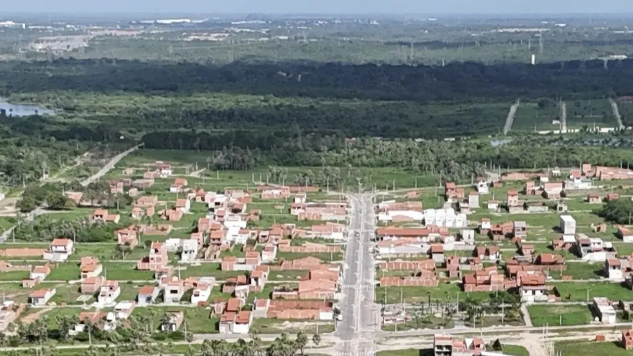 Lotes a partir de 6x27,5 no Maracanaú - Infraestrutura Completa