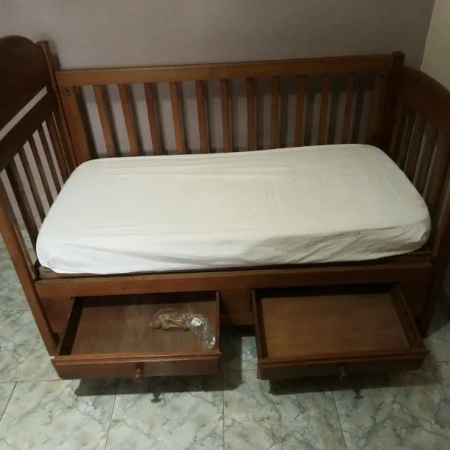 Berço - cama - poltrona. 3 em 1 em madeira maciça - Foto 3
