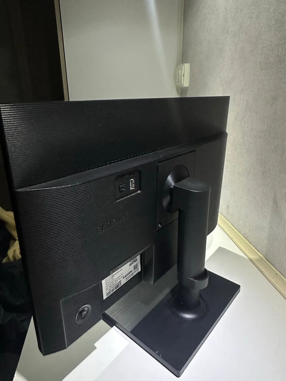Monitor Samsung G30 Odyssey 24? FHD - Foto 2