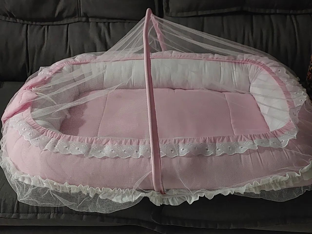 Ninho redutor rosa para bebê - Foto 2