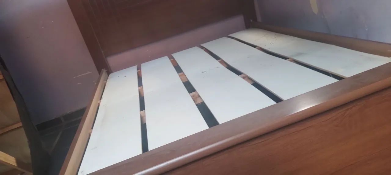 Cama casal Base para colchão com cabeceira - Foto 3