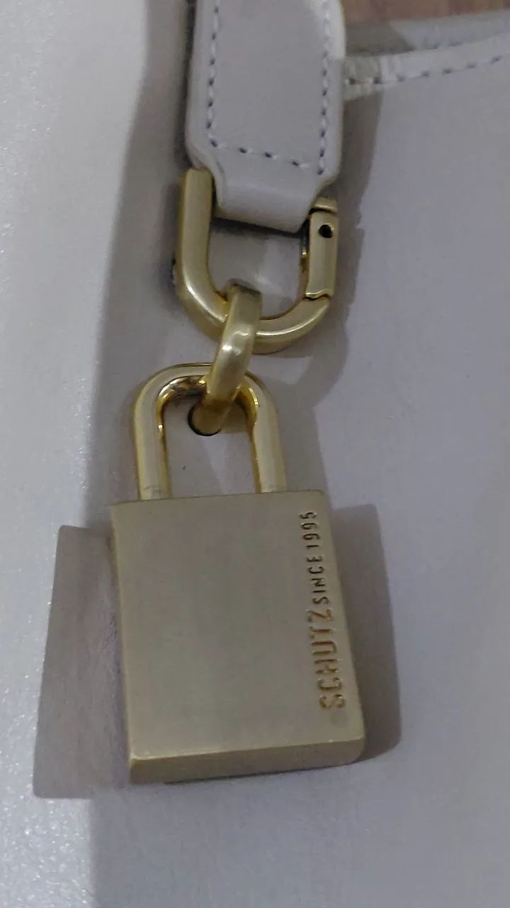 Bolsa em couro Schutz  - Foto 5