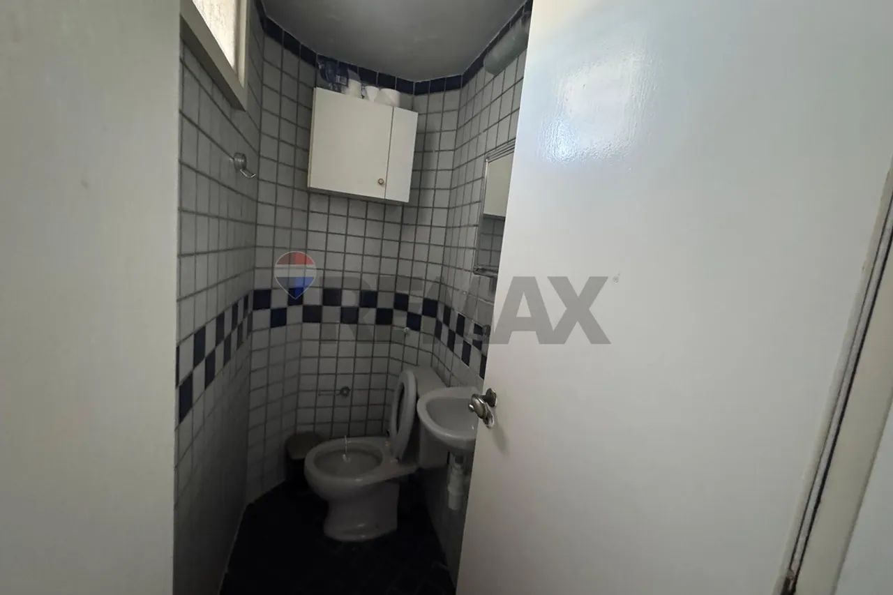 VENDO SALA COMERCIAL CENTRO - Foto 4