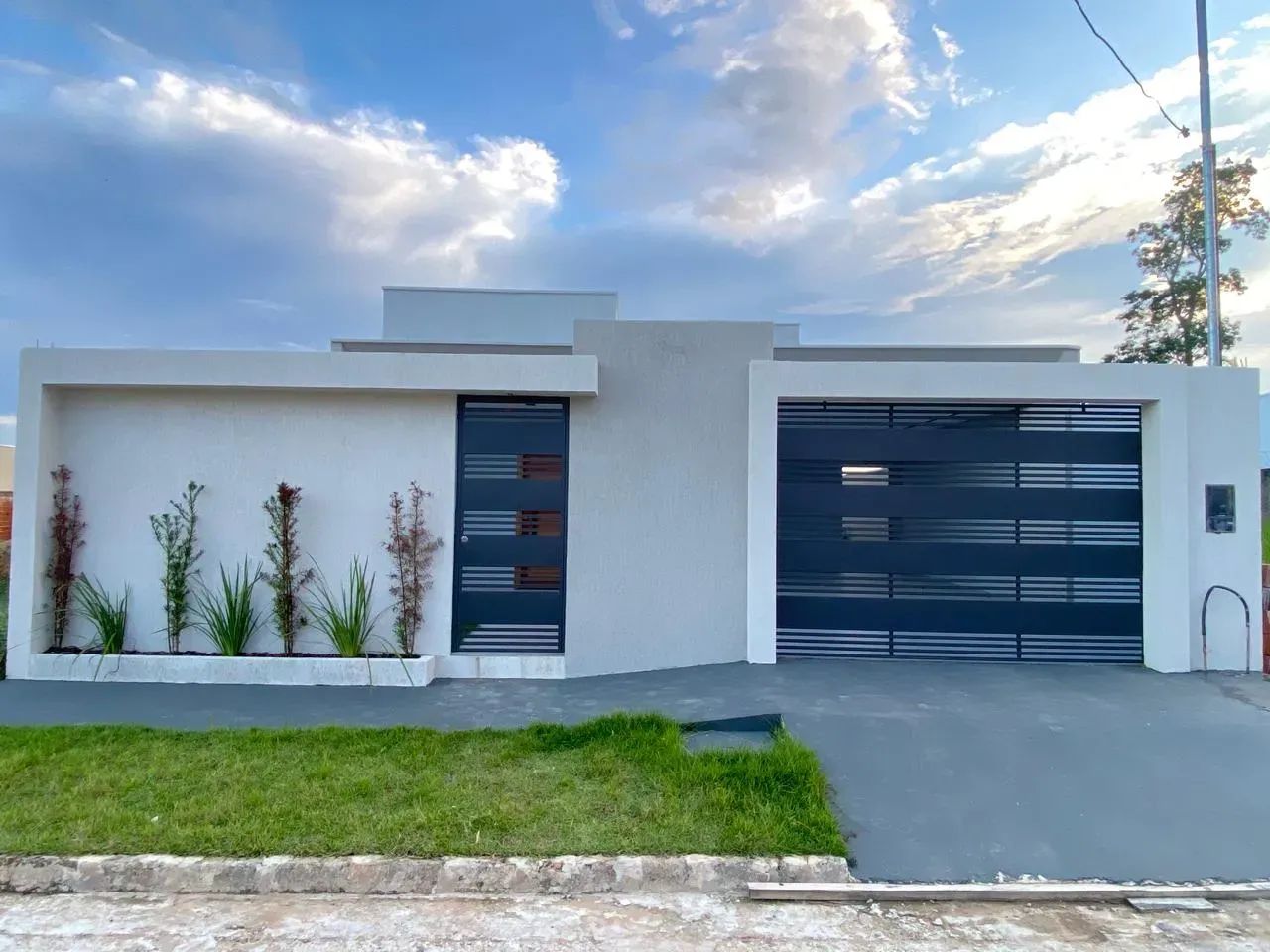 Portal Ipê, Casa com 3 Suítes + 300m² - Foto 2