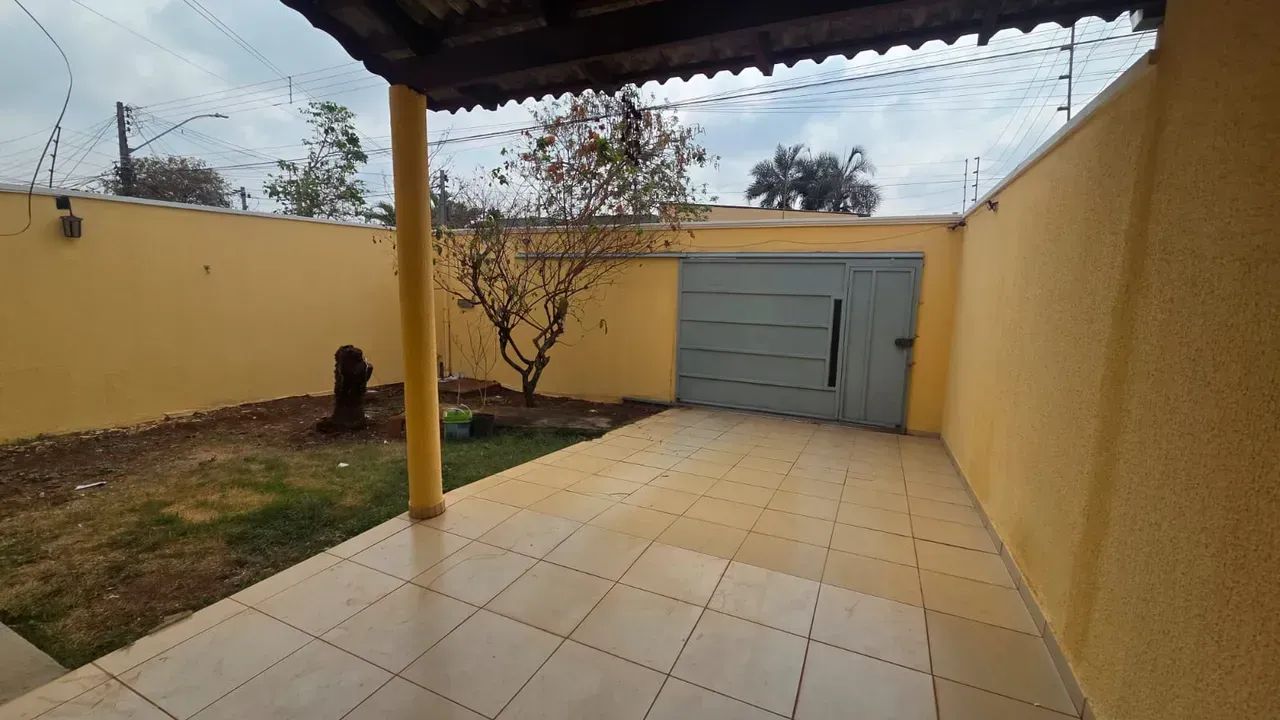 Casa Espaçosa 3 quartos com Suíte Quintal - Foto 2