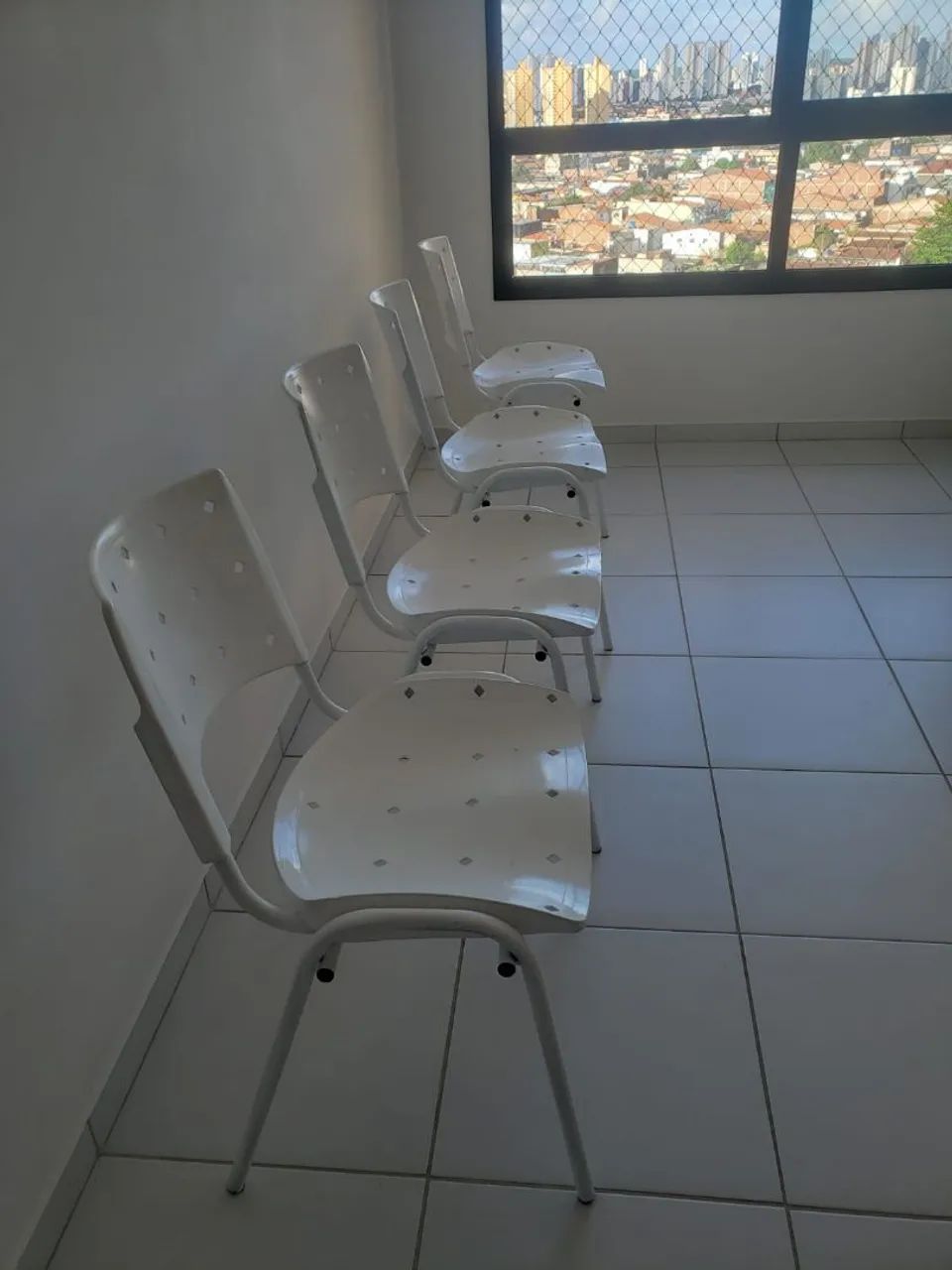 Conjunto com 6 Cadeiras - Foto 2