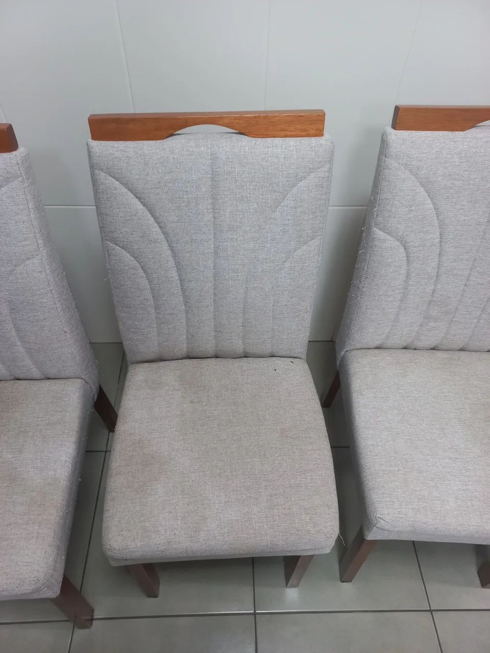 4 cadeiras para sala de jantar - Foto 5