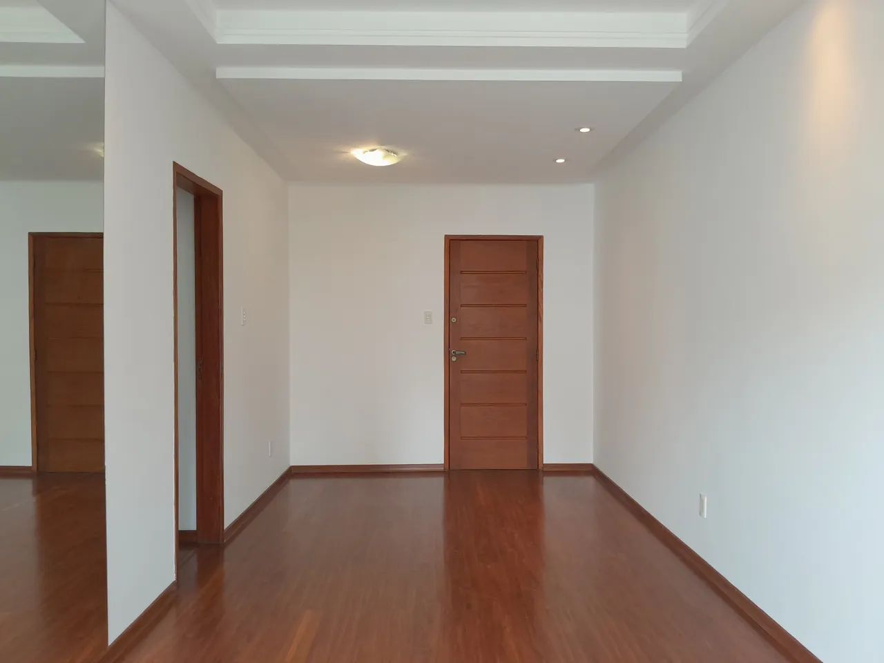 3 quartos com suíte e vaga no São Mateus para locação - Foto 2