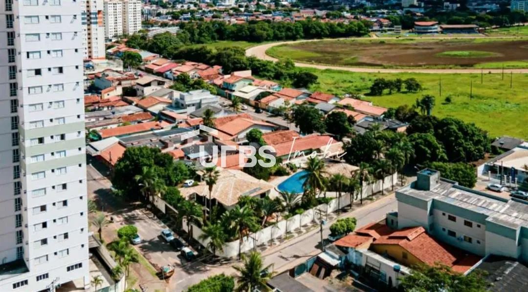 0 - Sobrado 5 quartos, sendo 5 suítes