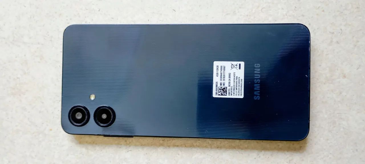 Celular Samsung a06 128 GB - Foto 2