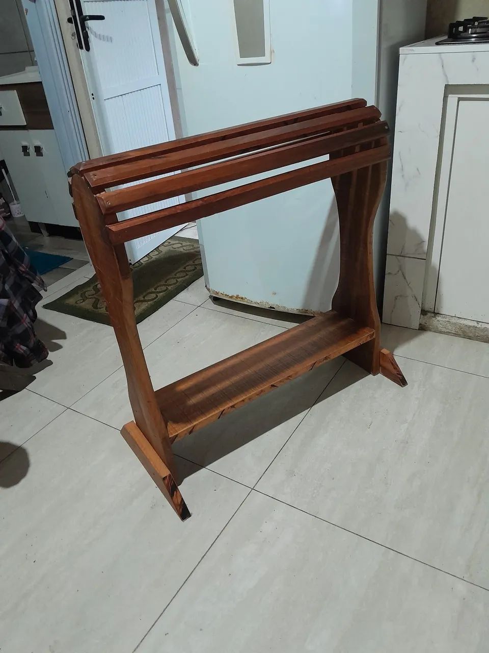 Cavalete para arreios . Caixa para lenha e etc... - Foto 2