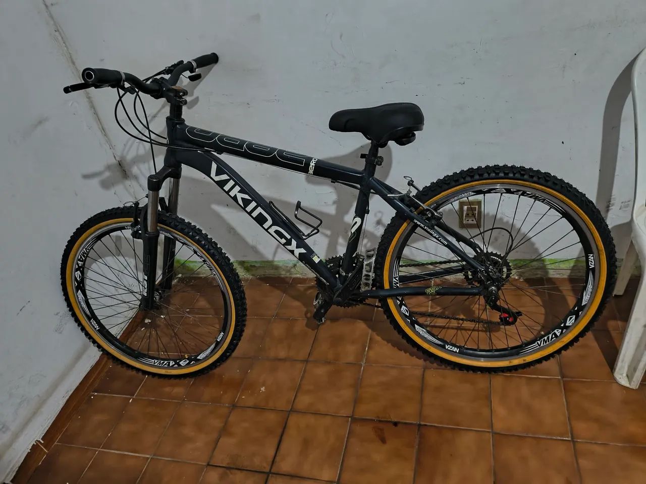 Bicicleta aro 26 vikngx  - Foto 3
