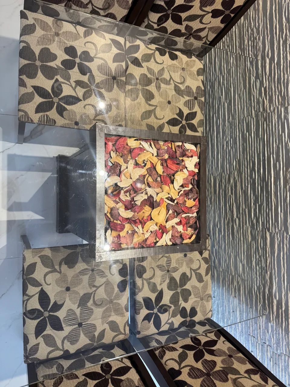 Mesa de jantar 4 cadeiras - Foto 3