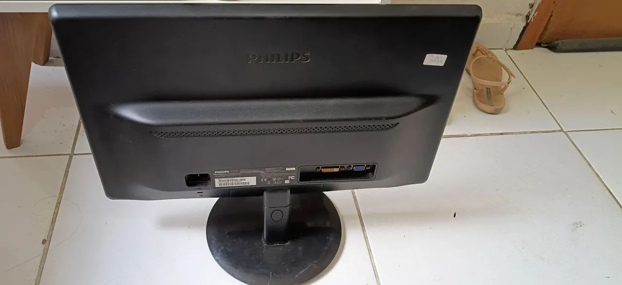 Monitores AOC e Philips  - Foto 2