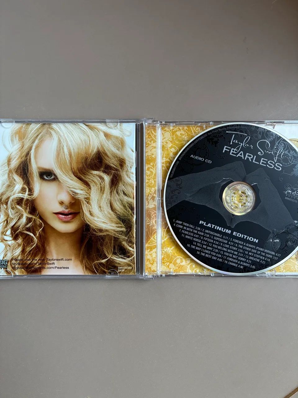 Cd Taylor Swift Fearless Platinum - Foto 3