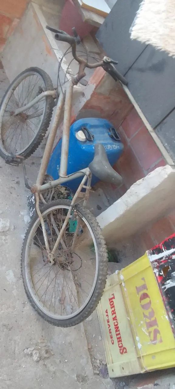 Bicicleta marcha usado 
