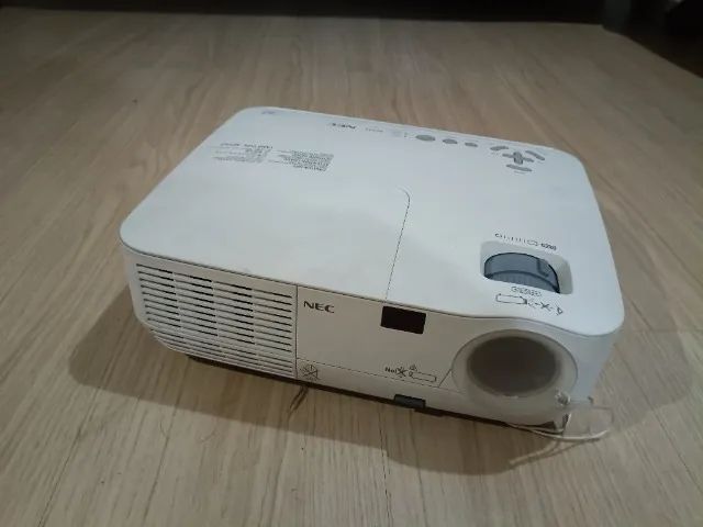 Projetor NEC NP115 - Foto 2