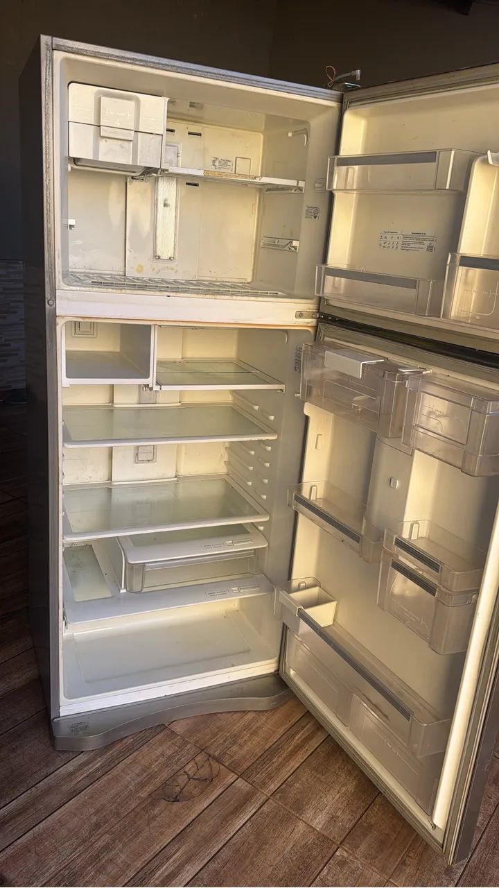 GELADEIRA - Geladeiras e Freezers - Samambaia Norte (Samambaia