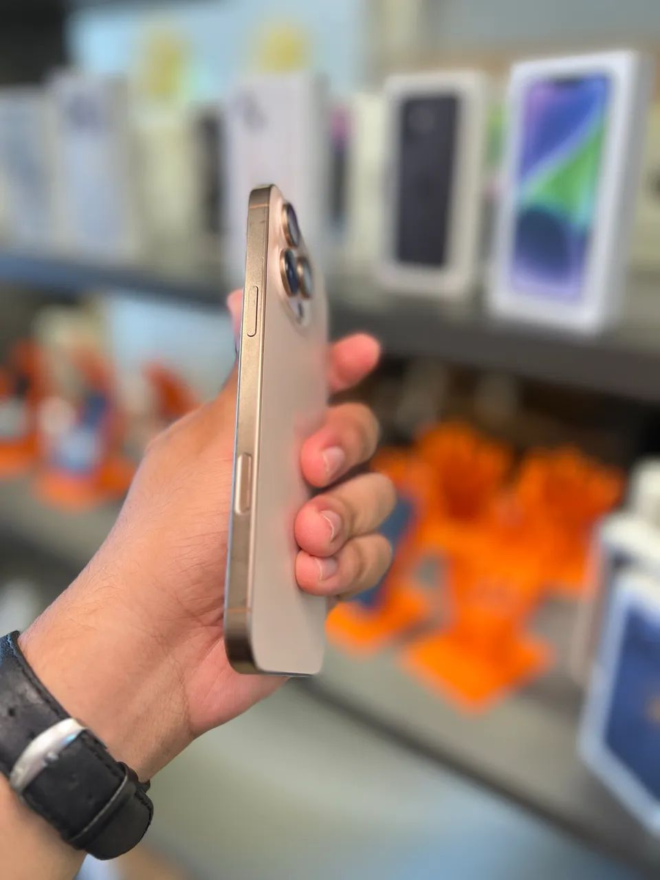 iPhone 16 pro Max  - Foto 2