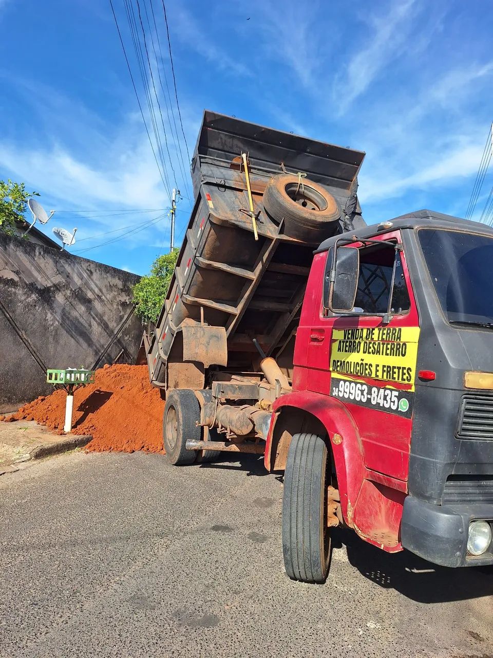 VENDA DE TERRA ATERRO DESATERRO DEMOLIÇÕES  - Foto 4