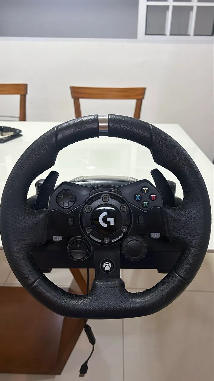 Volante logitech g923 com câmbio 