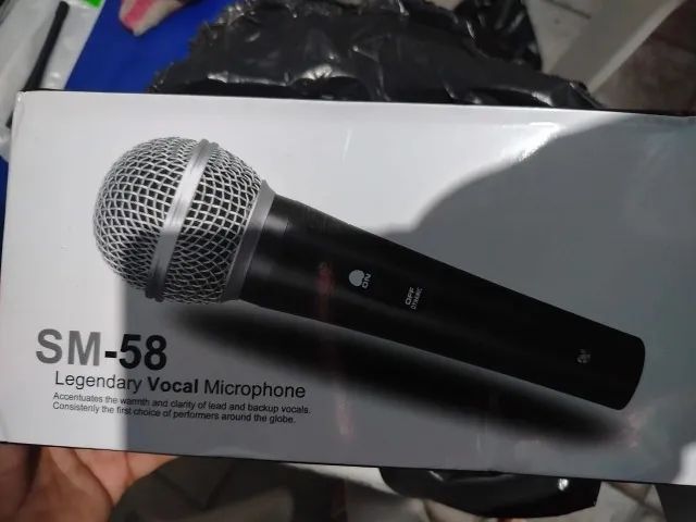 Microfone SM58 Dinâmico Vocal Profissional - Novo - Foto 2