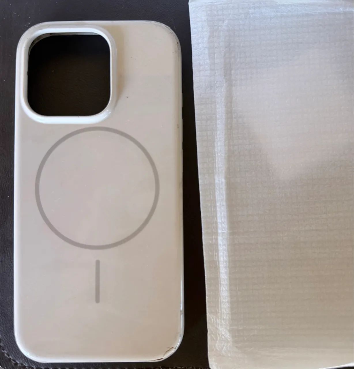 Capa MagSafe para iPhone 13 Pro - Estilo Beats
