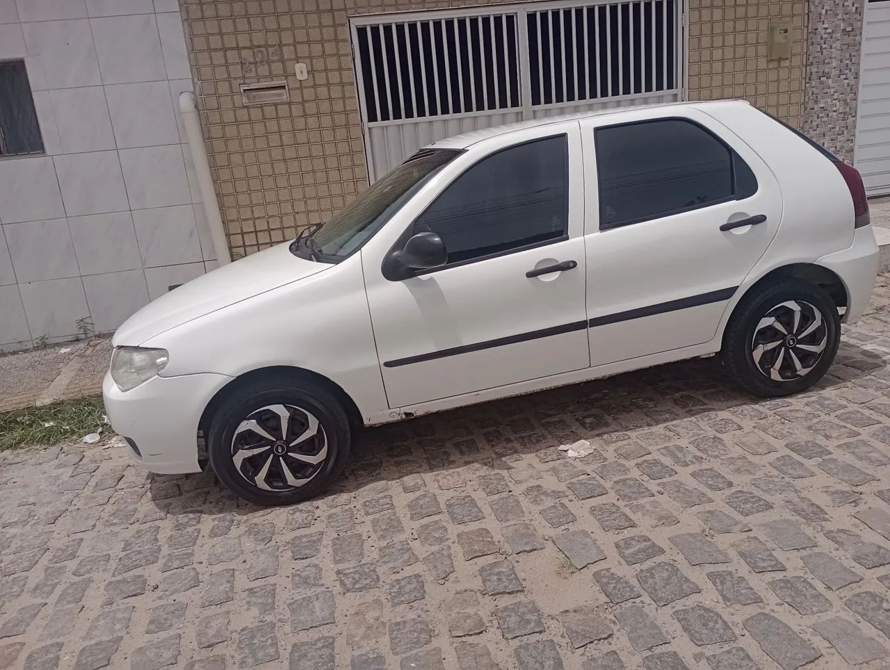 Fiat Palio Palio Celebration 1.0 Fire Flex 8V 4p 2016