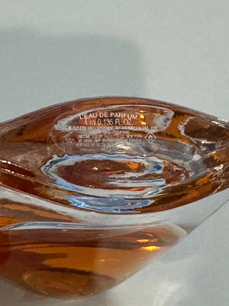 Miniatura Perfume La Vie Est Belle Lancôme Eau de Parfum 4ml - Foto 4