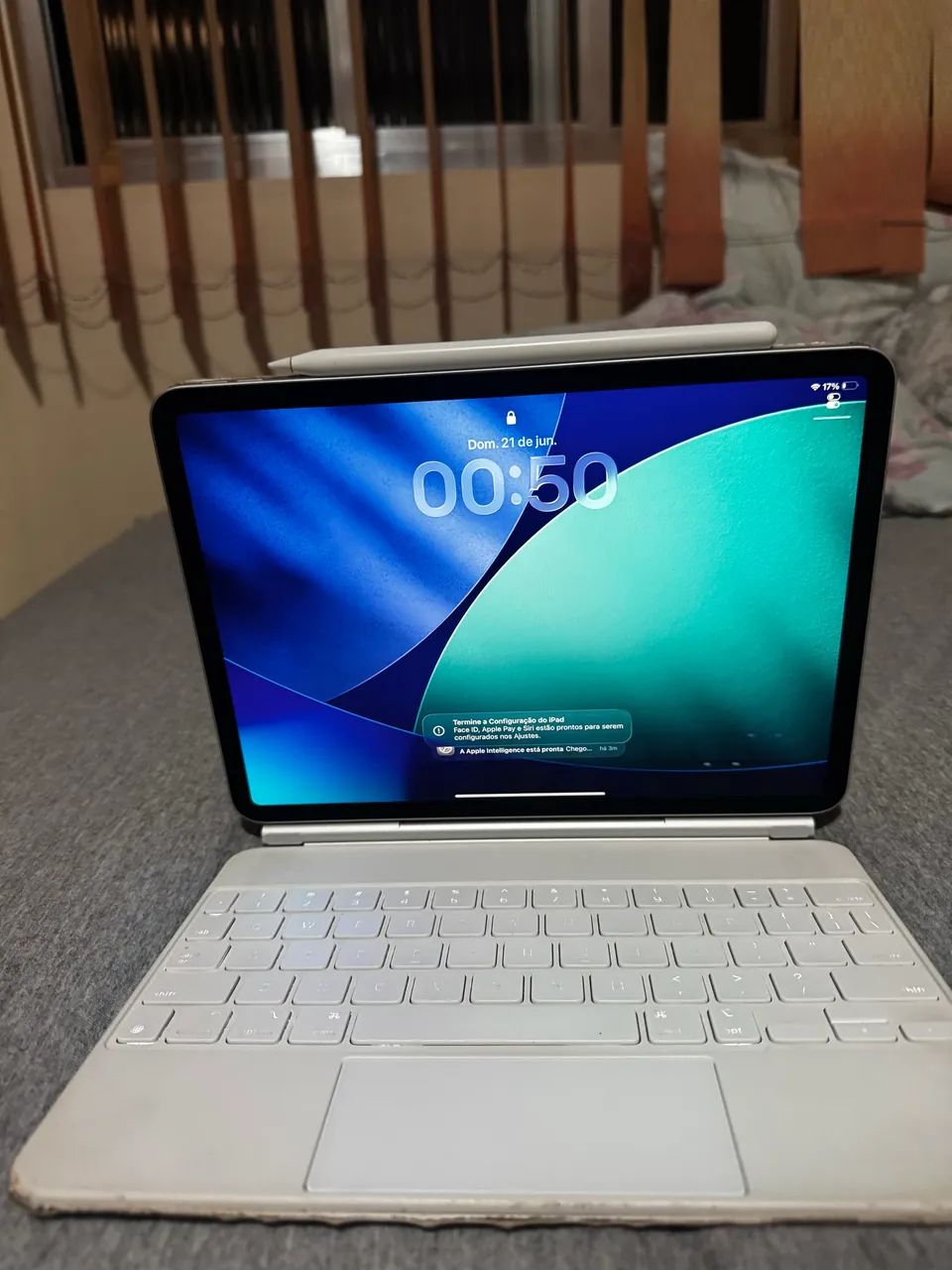 iPad Pro M1 3ªgen + Apple Pencil + Apple Magic Keyboard 128gb - Foto 3