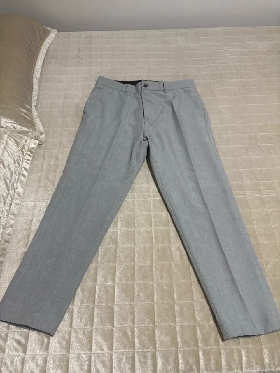 Calça social cinza claro 
