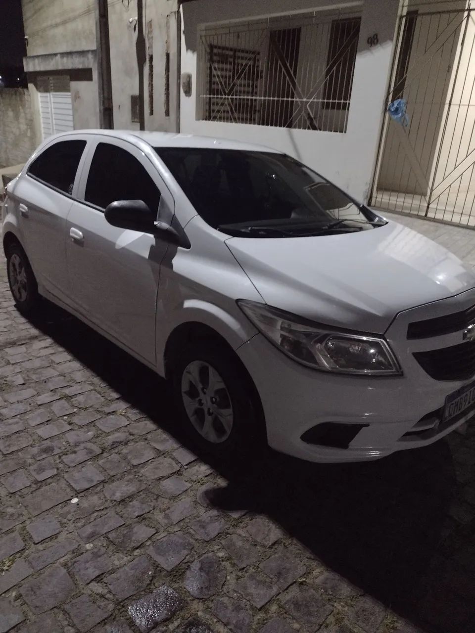 Chevrolet Onix JOY Hatch 1.0 8V Flex Mec. 4P 2018