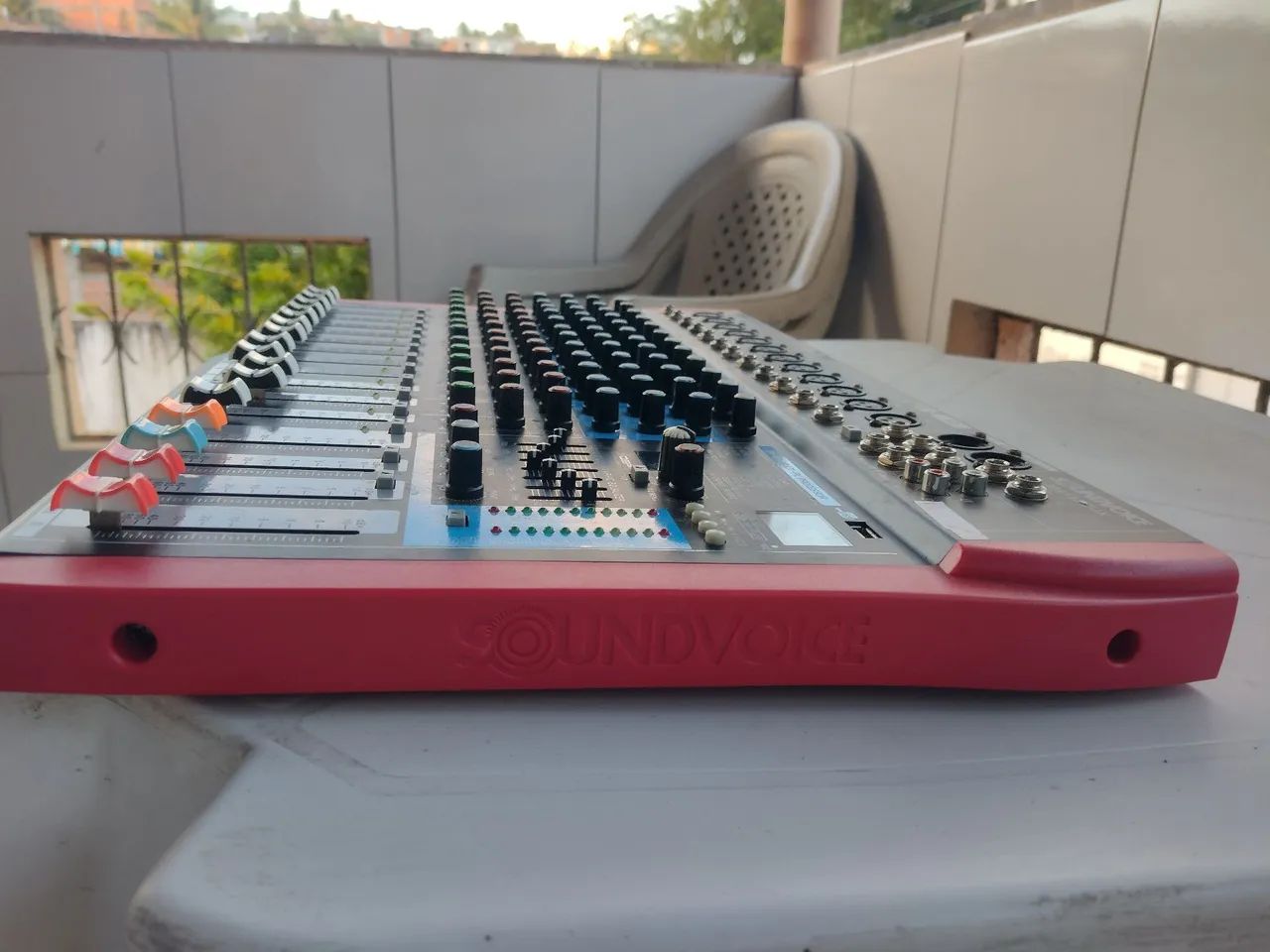 MESA DE SOM  - Foto 3