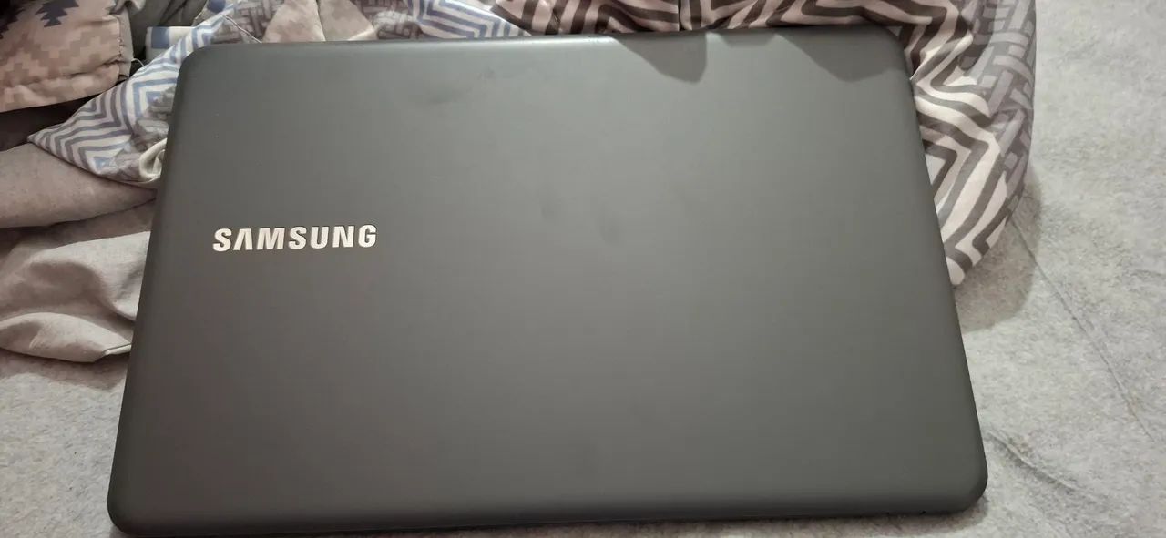 Notebook Samsung I3 7°gen - Foto 4