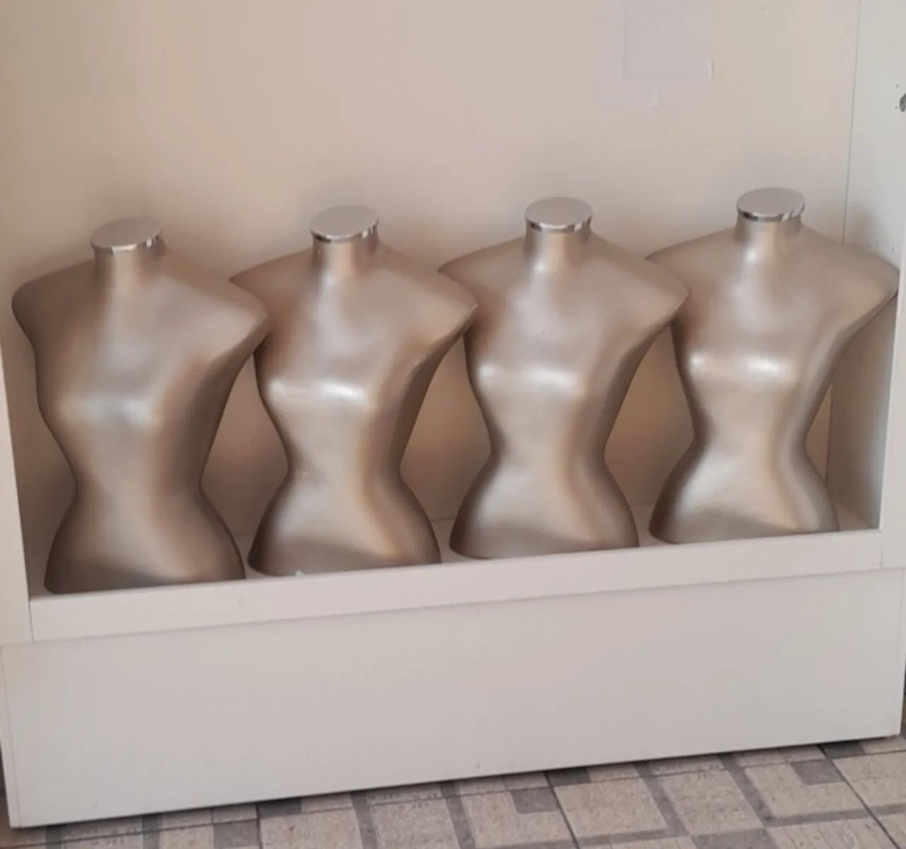 Moveis para comércio loja de roupas - Foto 5