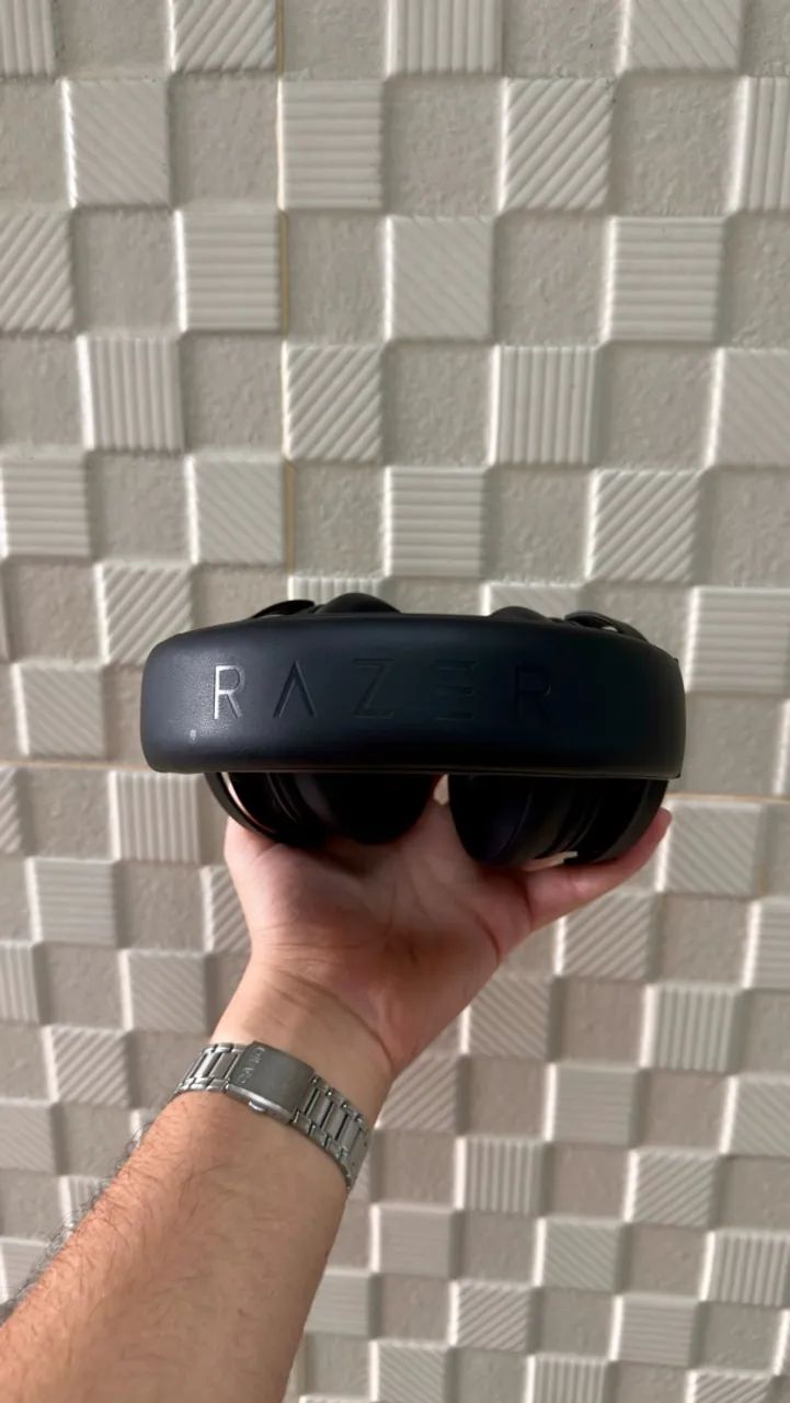 Headset Razer Kraken V3 Pro Wireless HyperSense - Foto 4
