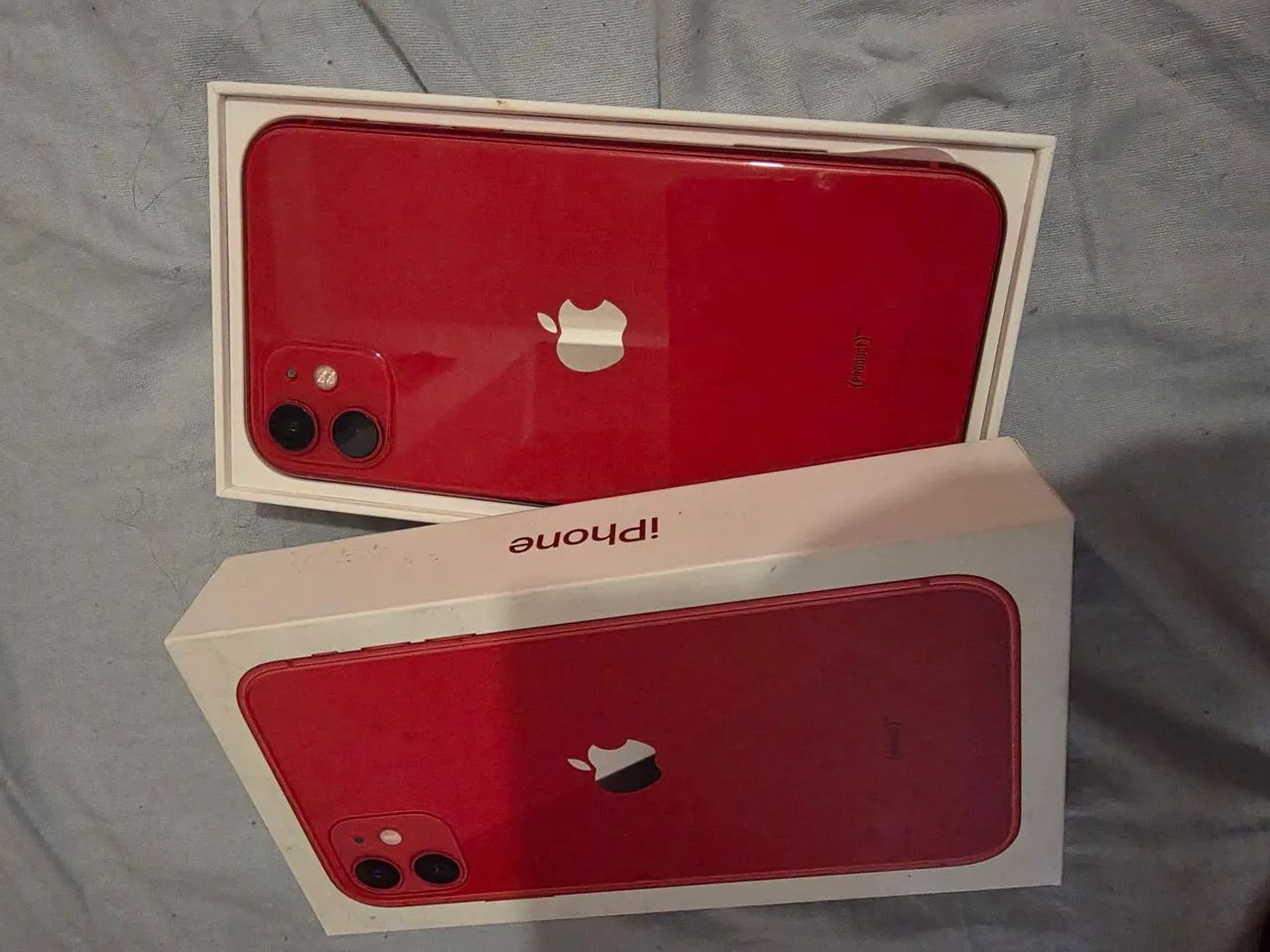 iPhone 11 Apple (PRODUCT)RED 64GB com caixa original. - Celulares