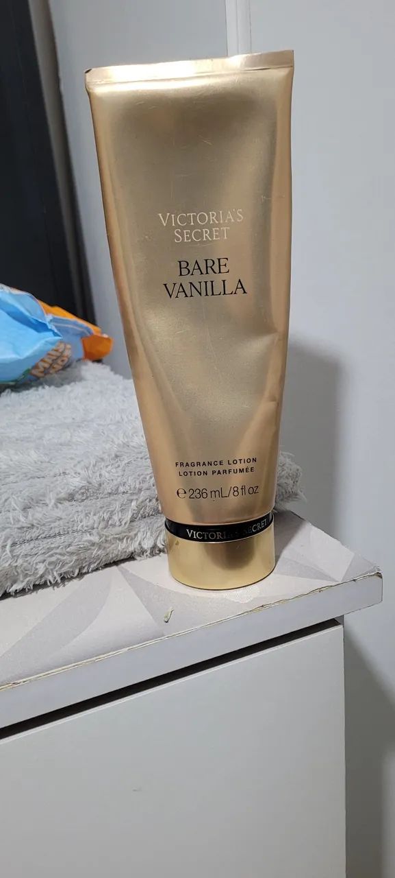Victoria secret's Bare Vanilla 