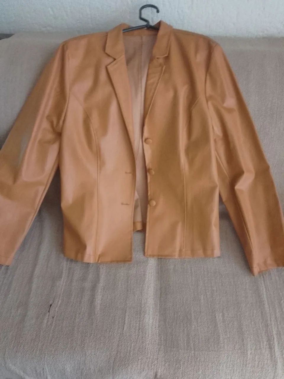 Blazer de couro sintético elegante - Foto 2