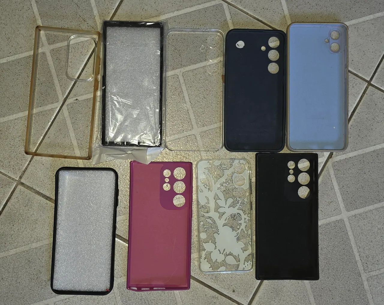 9 capinhas de celular diversas - Foto 2