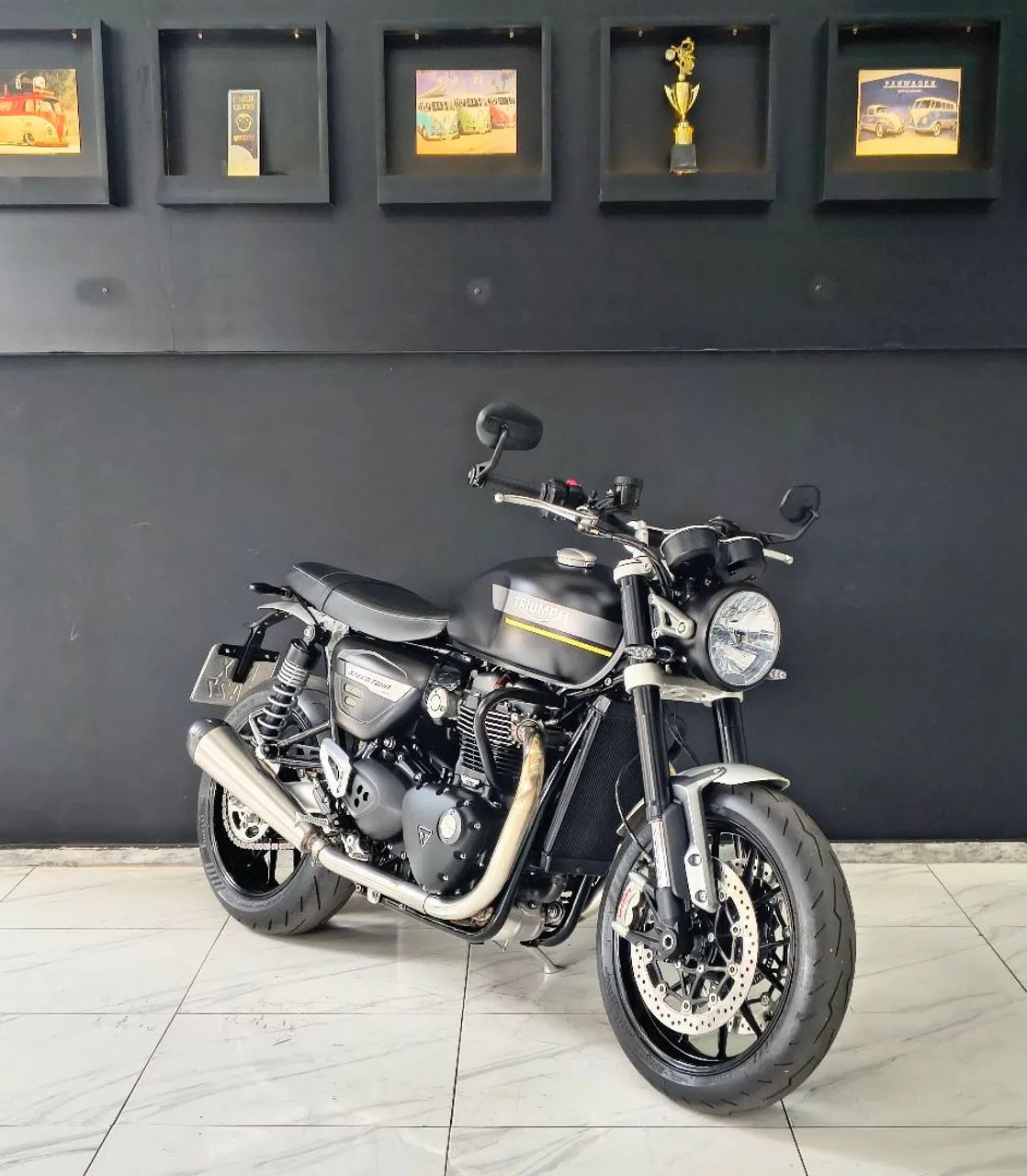 Triumph Speed Twin 1200