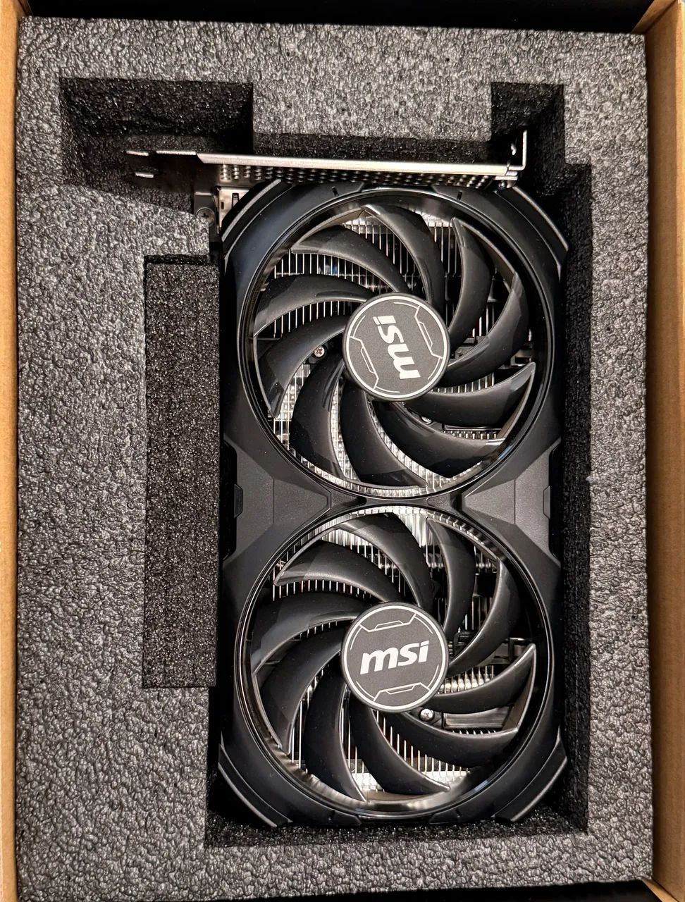RTX 4060 OC - 8GB - Foto 2