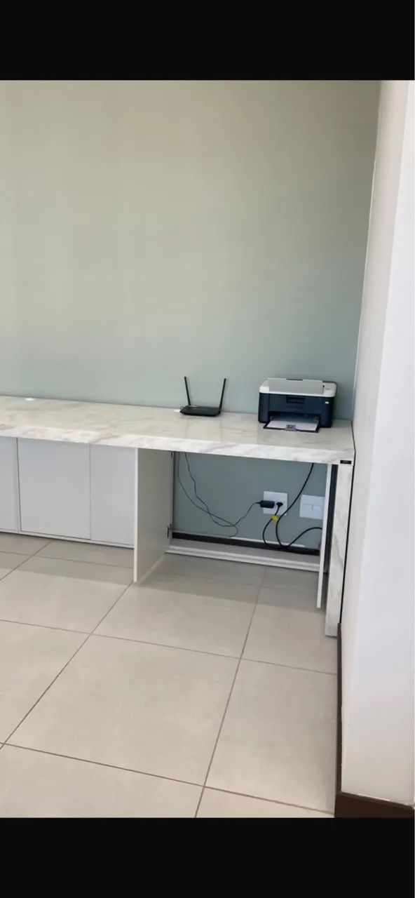 Mesa de escritório Medida: 3,53x0,70 - Foto 2