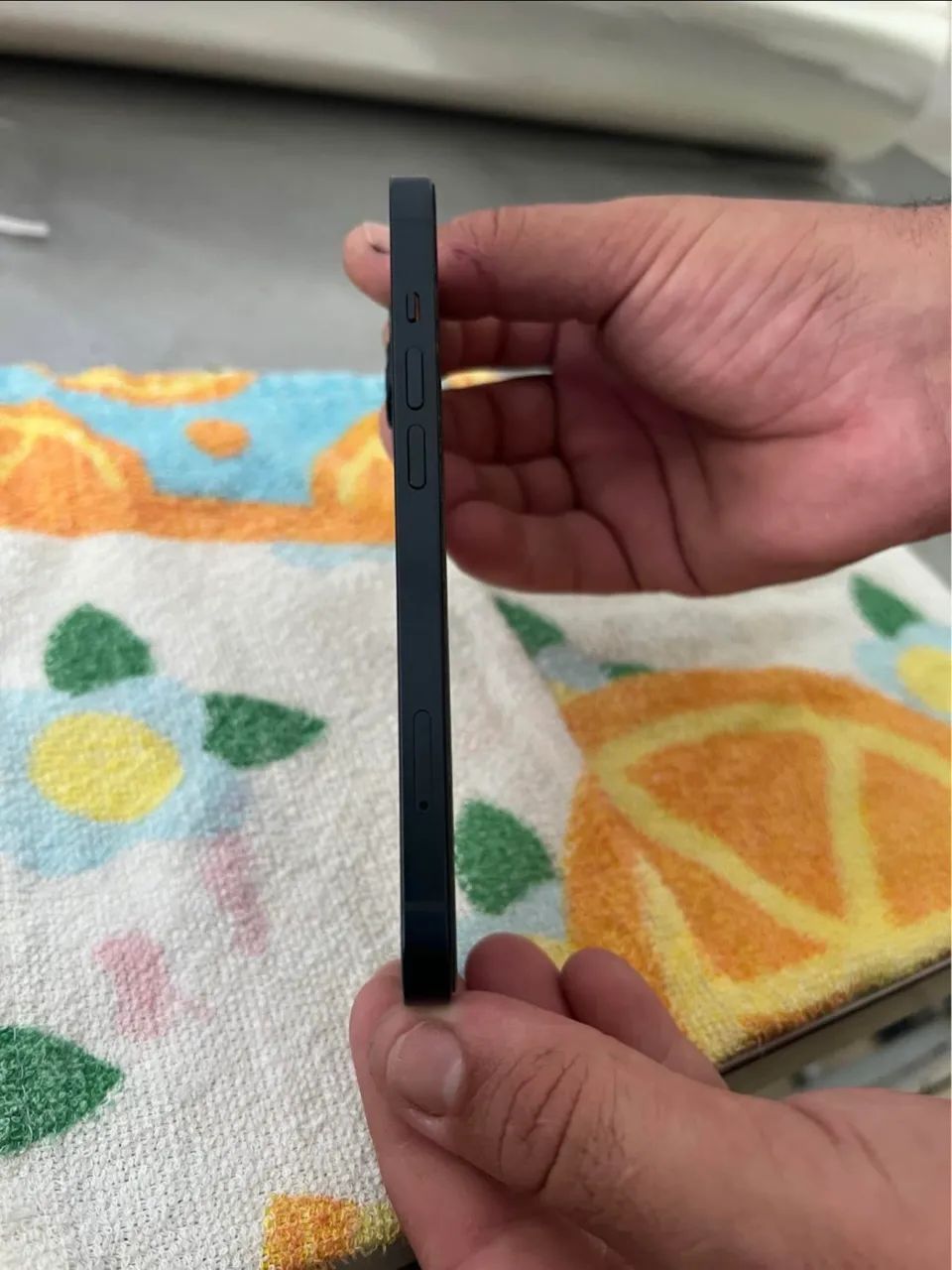 IPHONE 13 128  - Foto 3